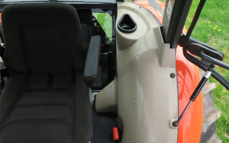 2007 Kubota M7040 full