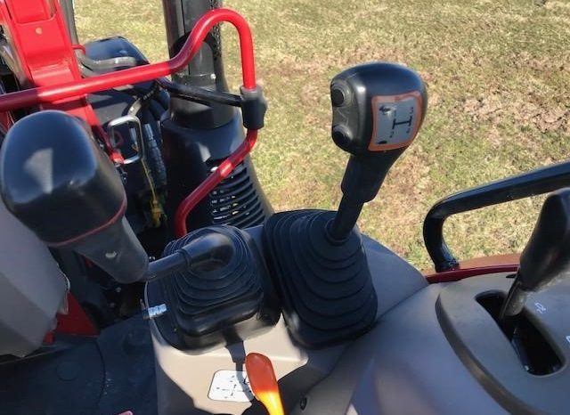 2016 Case IH Farmall 100C full