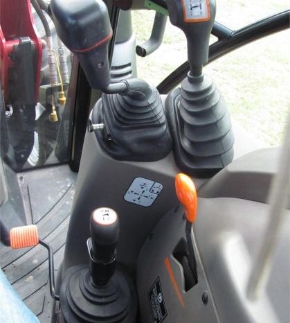 2017 Case IH Farmall 120C full