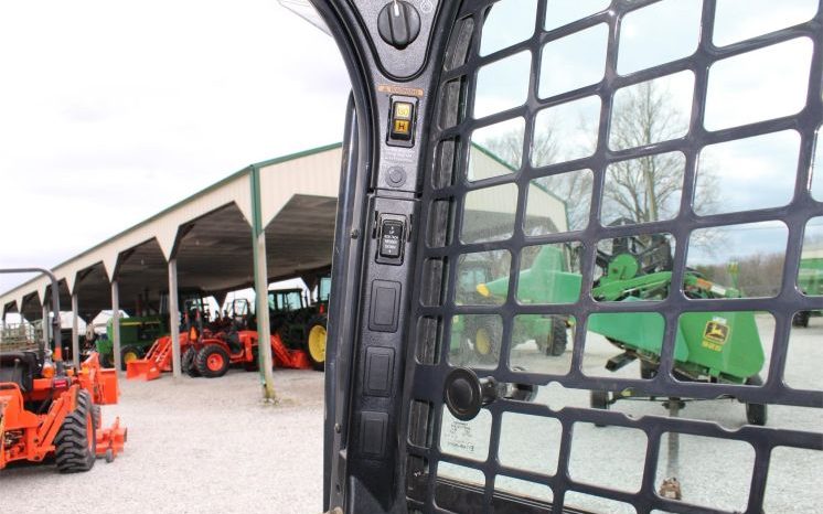 2014 Bobcat T590 full