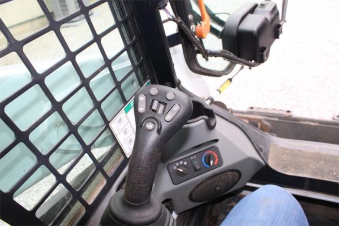 2014 Bobcat T590 full