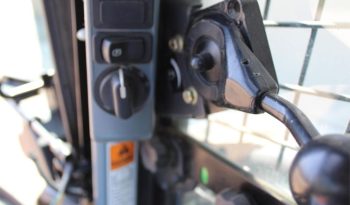 2011 New Holland L220 full