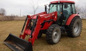 2015 Mahindra 105P