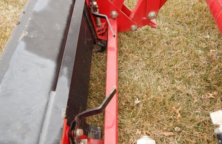 2015 Mahindra 105P full