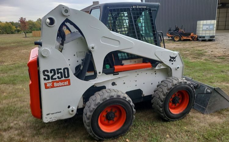 2006 Bobcat S250 full