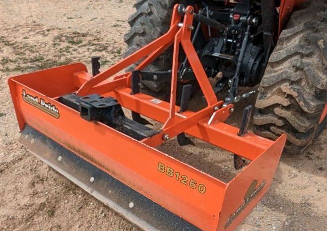 2019 Kubota L3301D full