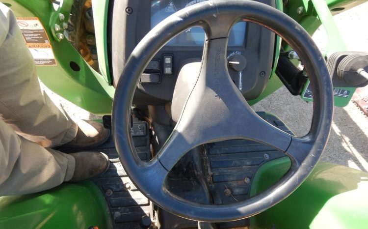 2016 John Deere 3032E full