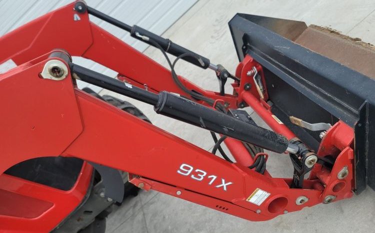2015 Massey Ferguson 4610M full