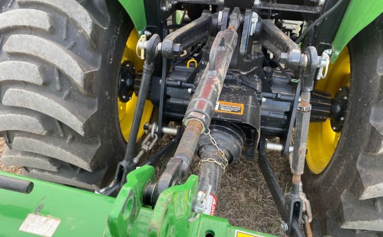 2017 John Deere 3032E full