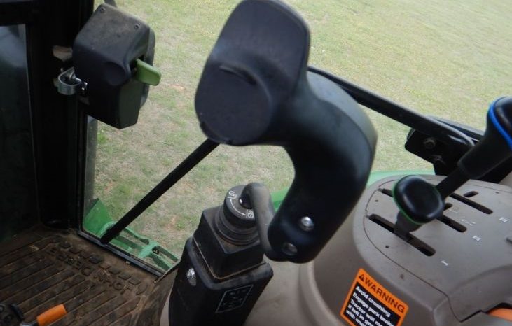 2018 John Deere 6105E full