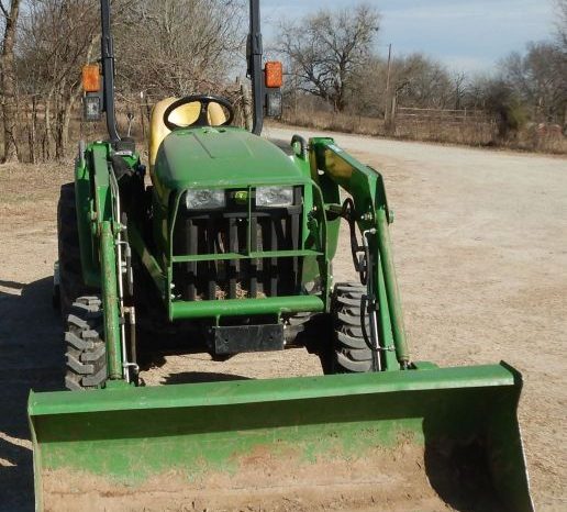 2016 John Deere 3032E full