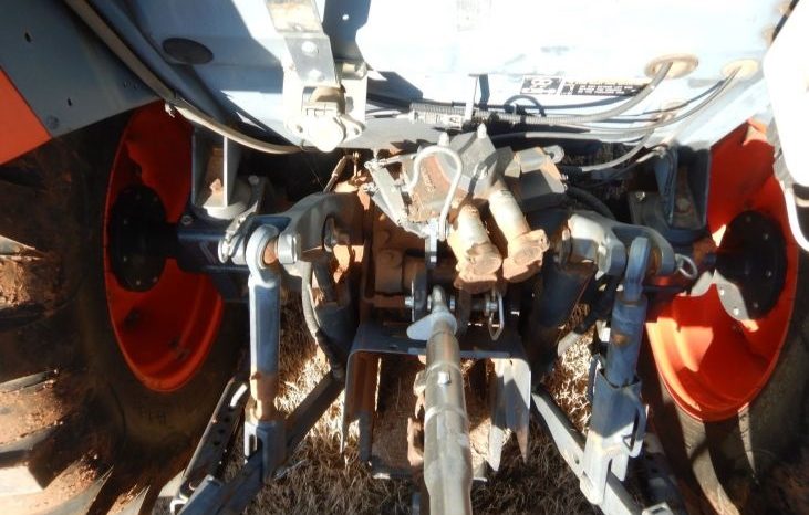 2013 Kubota M7040D full