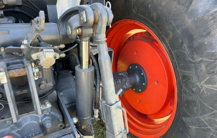 2017 Kubota M6-111 full