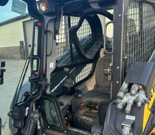 2021 New Holland L328 full