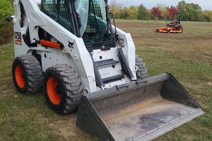 2006 Bobcat S250 full