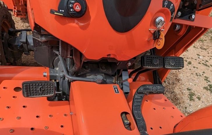 2019 Kubota L3301D full