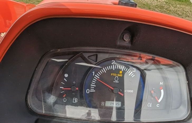 2019 Kubota L3301D full