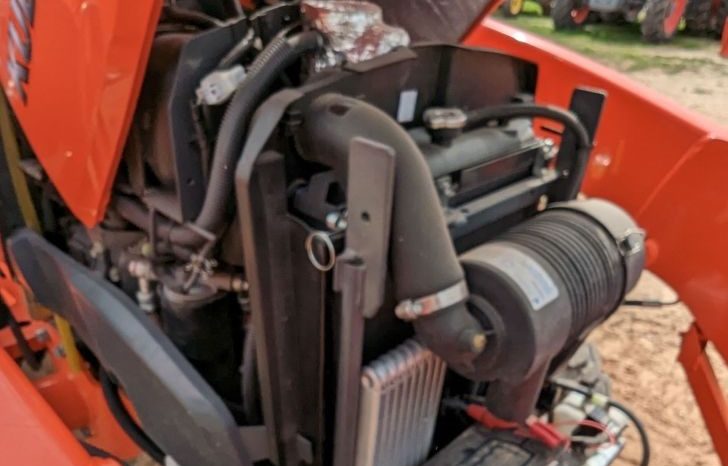 2019 Kubota L3301D full