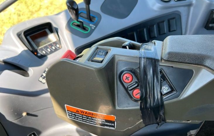 2017 Kubota M6-111 full