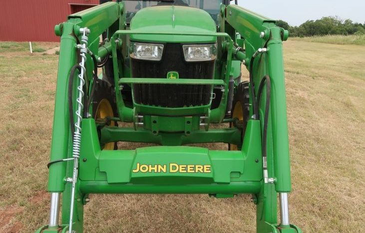 2017 John Deere 5075E full