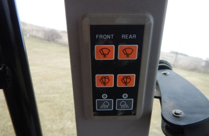 2015 Mahindra 105P full