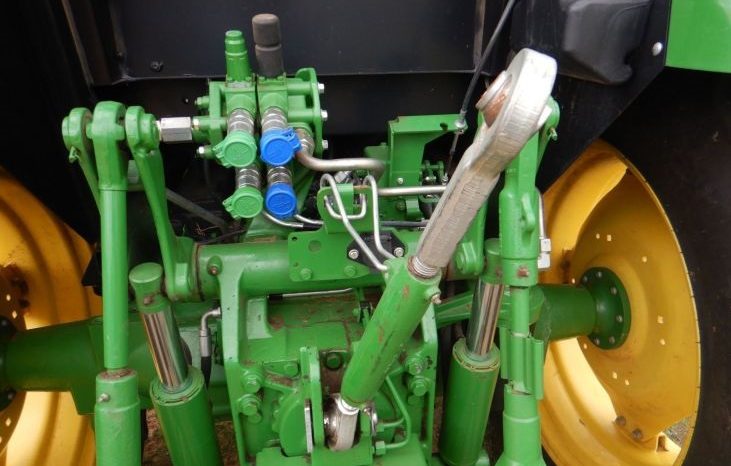 2018 John Deere 6105E full