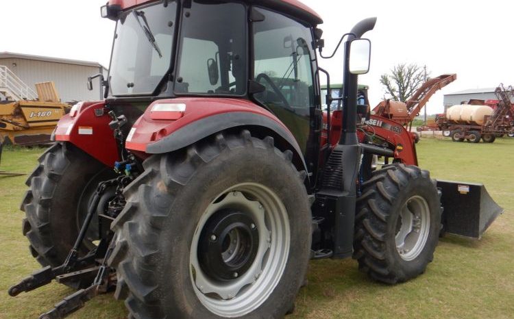 2017 Case IH Farmall 110C full