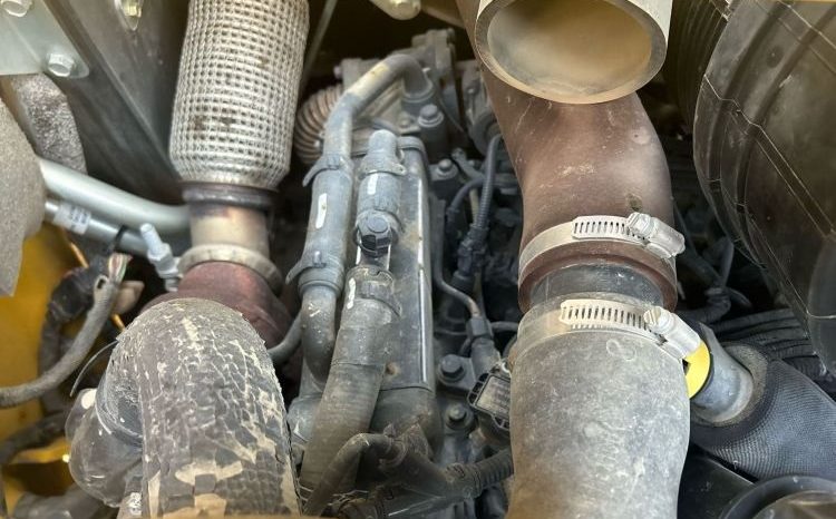 2021 New Holland L328 full