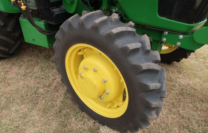 2017 John Deere 5075E full