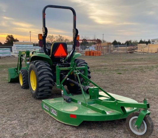 2017 John Deere 3032E full