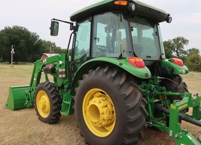 2017 John Deere 5075E full