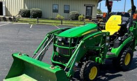 2019 John Deere 1025R