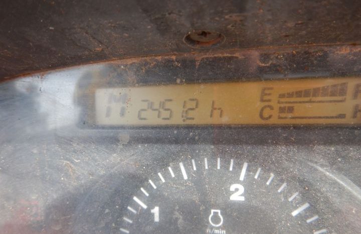 2007 Kubota L5740D full