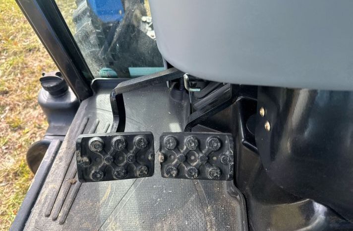 2016 New Holland Boomer 37 full