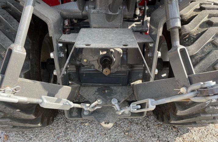 2021 Massey Ferguson GC1723E full