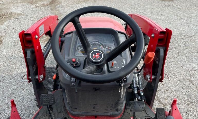 2021 Massey Ferguson GC1723E full
