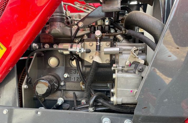 2021 Massey Ferguson GC1723E full