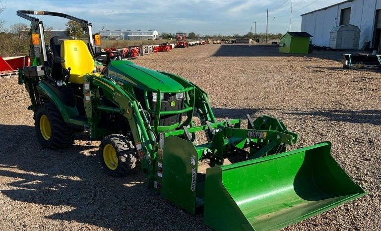 2020 John Deere 1025R MFWD full