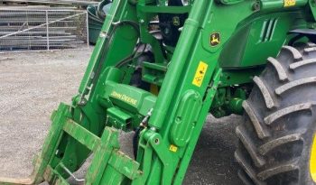 2017 John Deere 6125M 4WD full