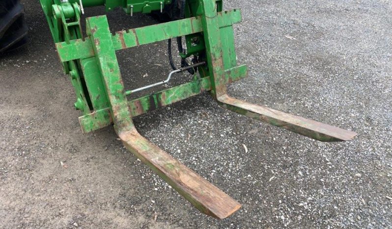 2017 John Deere 6125M 4WD full