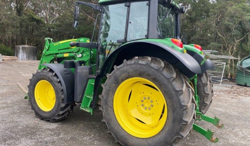 2017 John Deere 6125M 4WD full